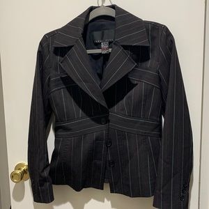 Yansi Fugel Blazer Jacket Women Black with emerald thread Size 4